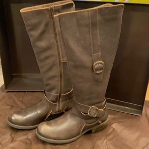 Bos & amp co. Brown leather boot , New, never worn